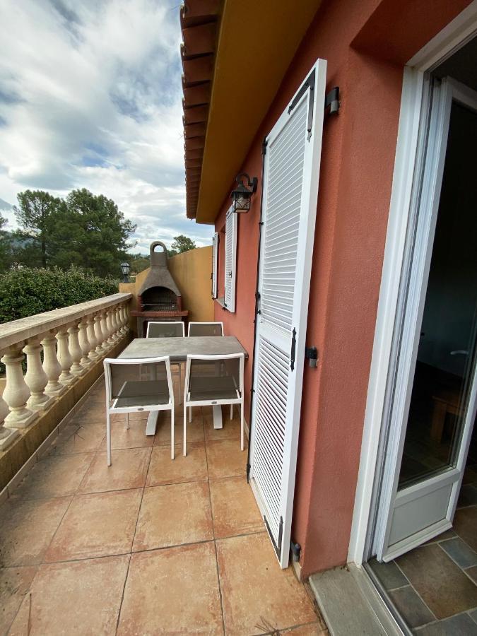 Hotel Du Pont De L'Oso Lecci Exteriör bild